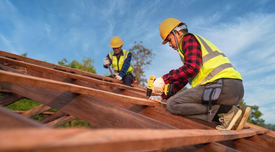 Professional Flat Roofing Installation services in Vaughan, MS